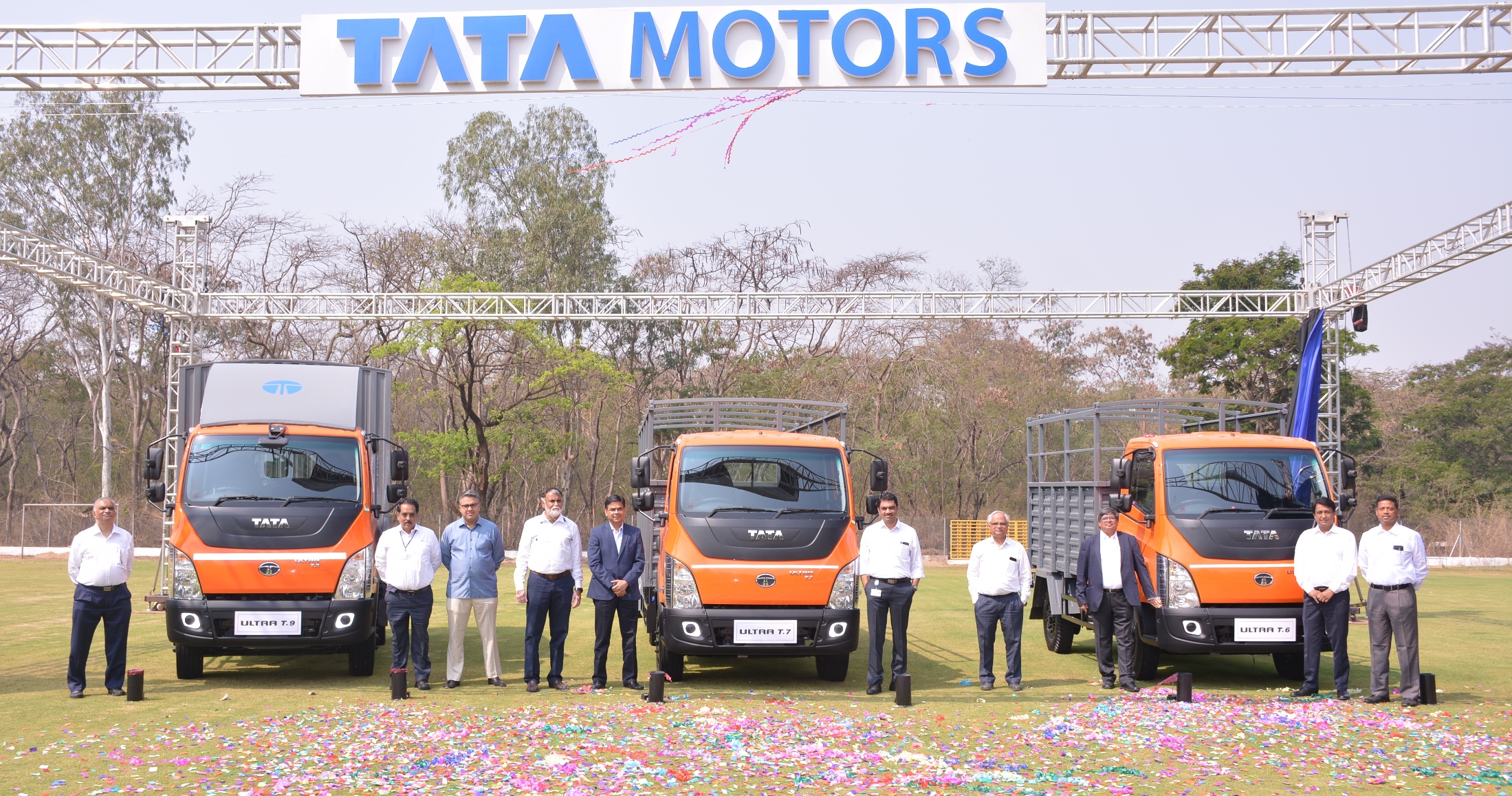 Tata Motors Unveils The Ultra Sleek T-Series Range of New-Generation, Smart Trucks