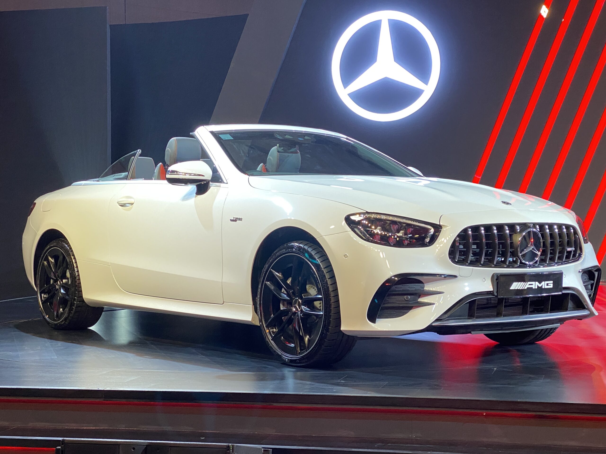 Mercedes Benz Continue To Lead In April Luxury Car Sales Followed By BMW