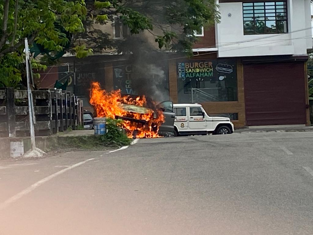 Volkswagen Polo Caught Fire In Kochi After Road Raging With Mini Cooper